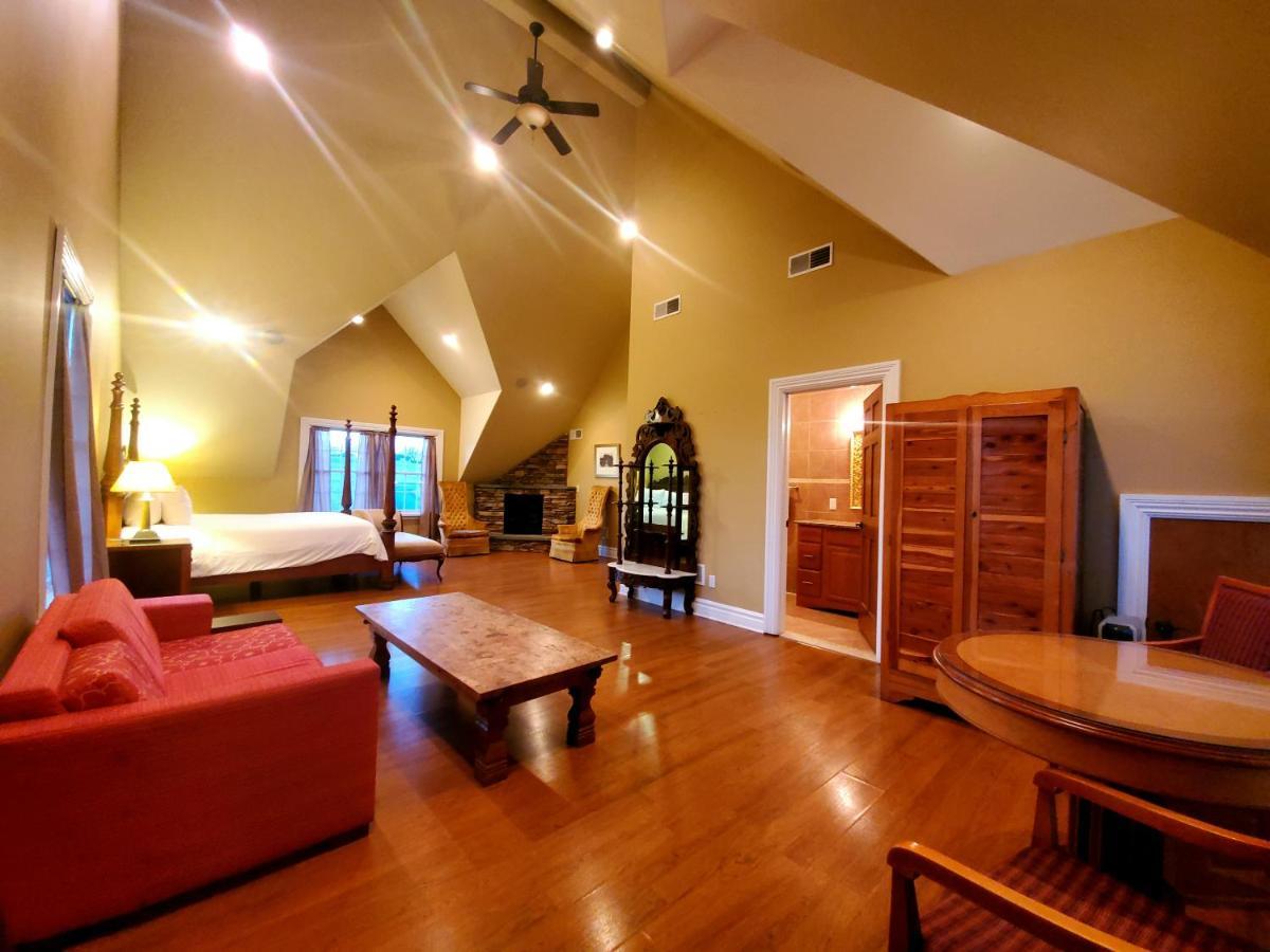 Chelsea Sun Inn Mount Bethel Екстериор снимка