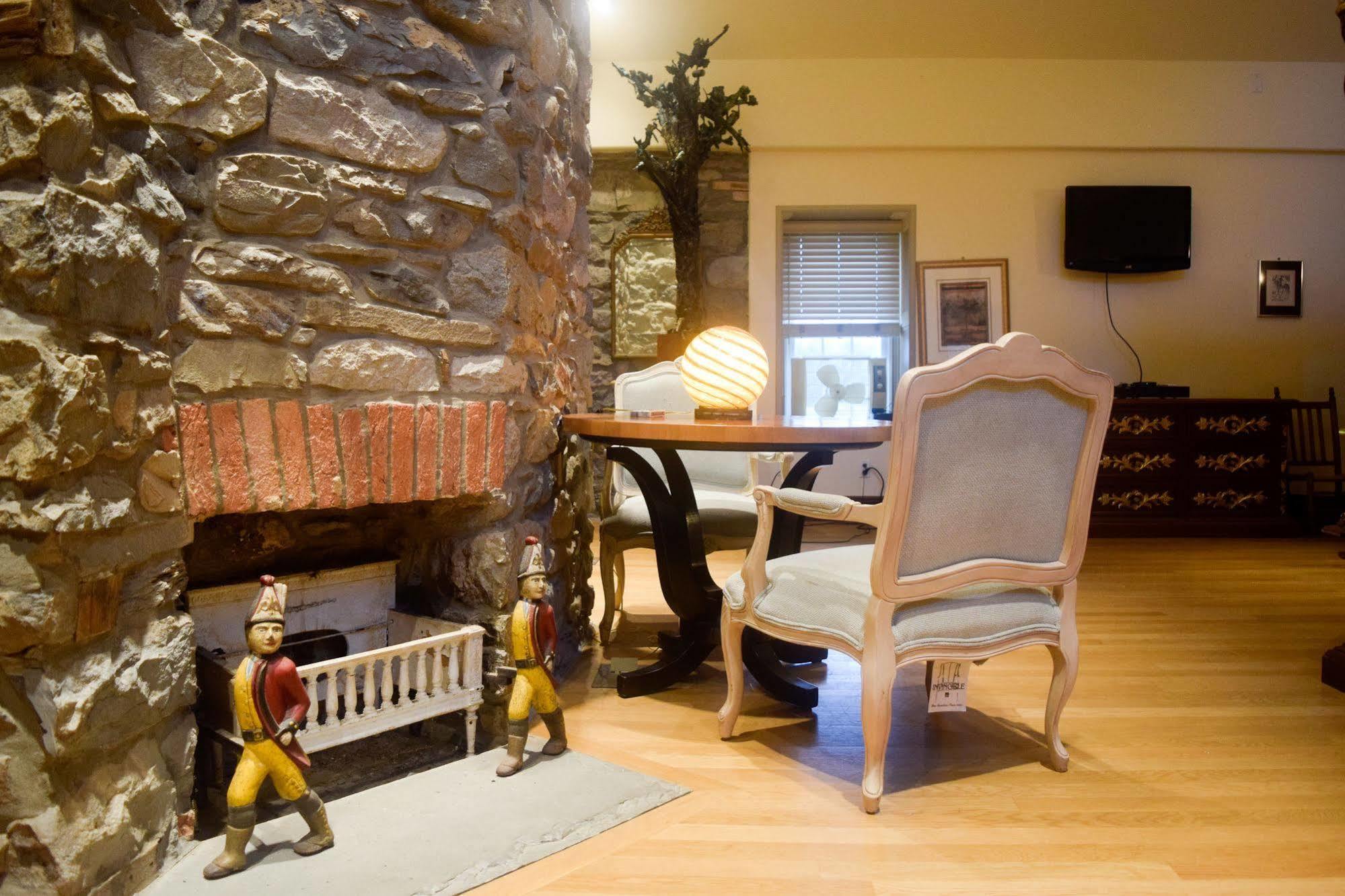 Chelsea Sun Inn Mount Bethel Екстериор снимка